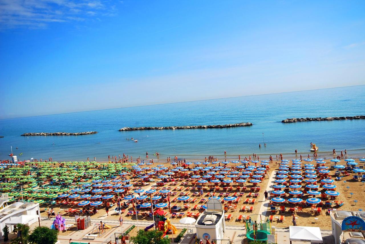Hotel President Bellaria-Igea Marina Exterior foto